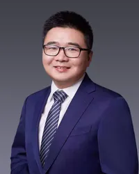 周舟