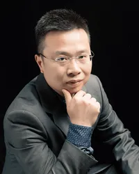李秾