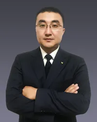 崔巍