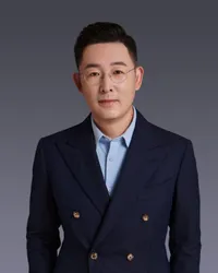 蔡雪